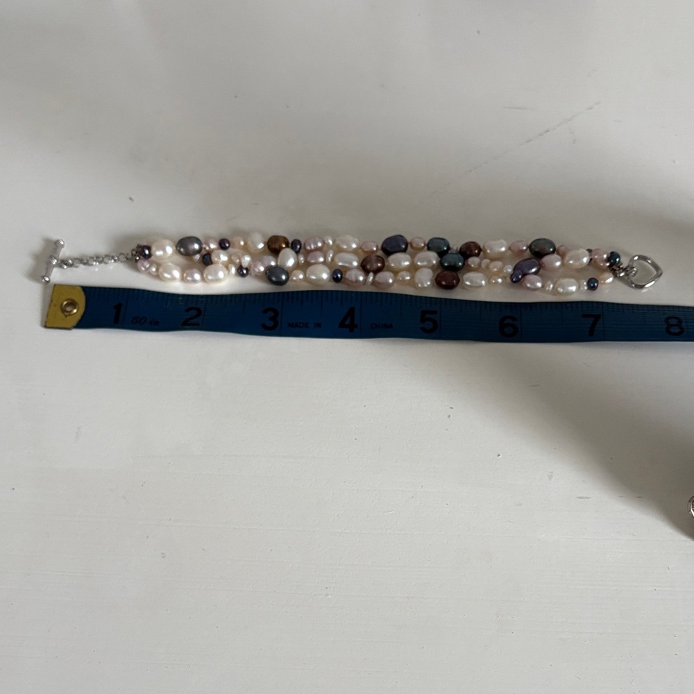 Freshwater  Pearl Bracelet - Picture 3 of 3